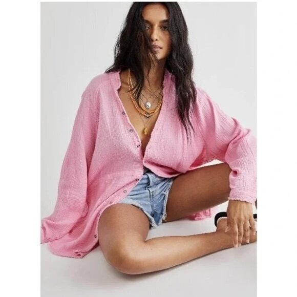 FREE PEOPLE We the Free Summer Daydream Frayed Button Down Shirt Pink L NEW - Picture 1 of 5